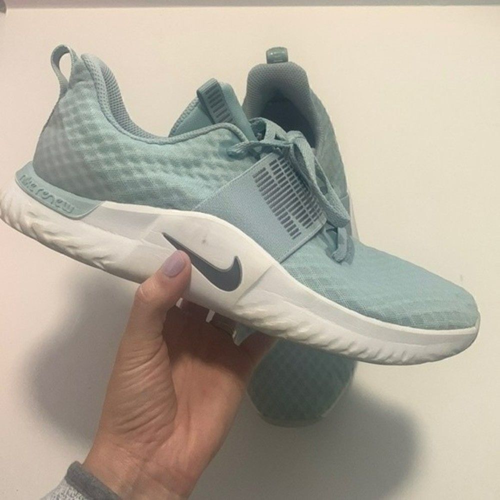 NIKE Women's In-Season TR 9 AMP Training Shoe